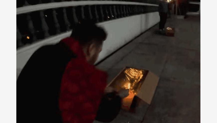 包场请看《哪吒2》被疑抽成 网红回应,管家婆论坛澳门,最新答案解释落实_网红版V5.48