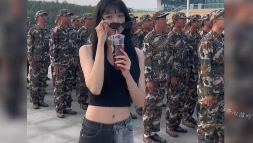 客服回应女子坐高铁买不到卫生巾,管家婆黄大仙资料大全,创造力策略实施推广_升级版V5.77