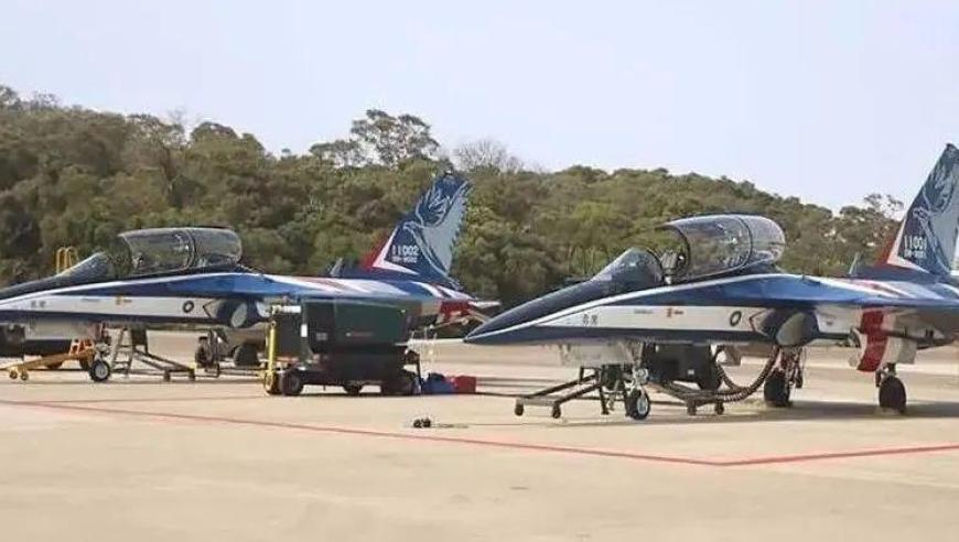 澳门门生8码中特,C罗凌空侧钩射门,重点解答解释落实_探索版V8.40